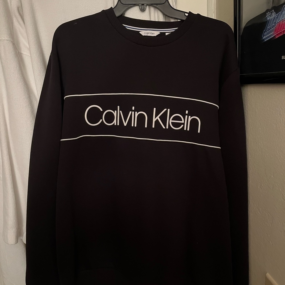 Calvin Klein sweatshirt